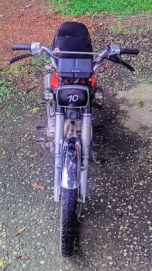 Honda 2018 Red