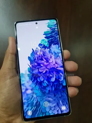 স্যামসাং গ্যালাক্সি এস২০ এফই ১২৮ জিবি সাদা