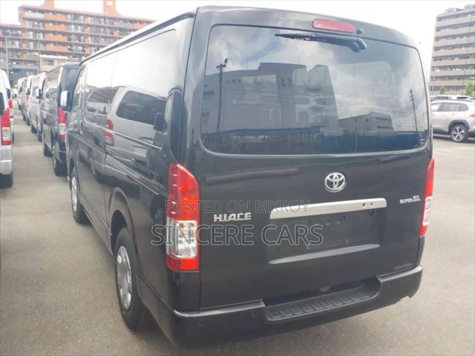 Toyota HiAce 2023 Black