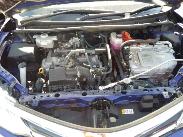 Toyota Corolla Fielder 2021 Blue