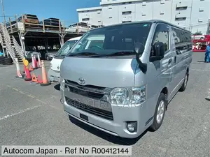 Toyota HiAce 2020 Silver