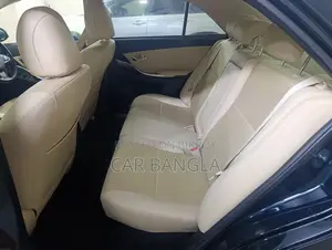 টয়োটা প্রমিও ২০২১ নীল