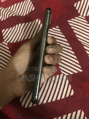 Apple iPhone X 64 GB Black
