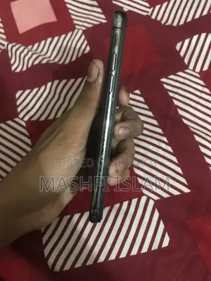 Apple iPhone X 64 GB Black