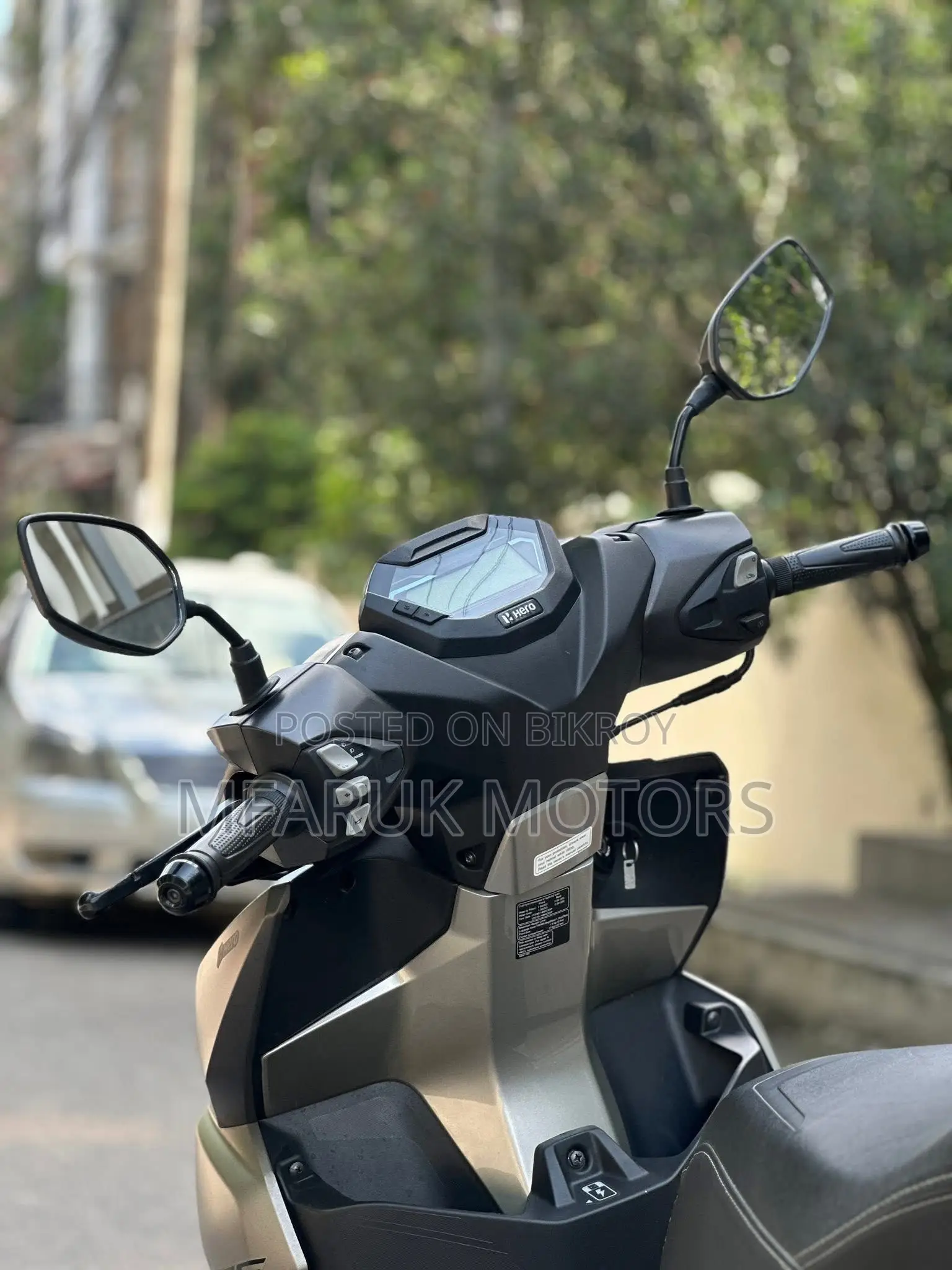 Hero Xoom 125 2026 Black