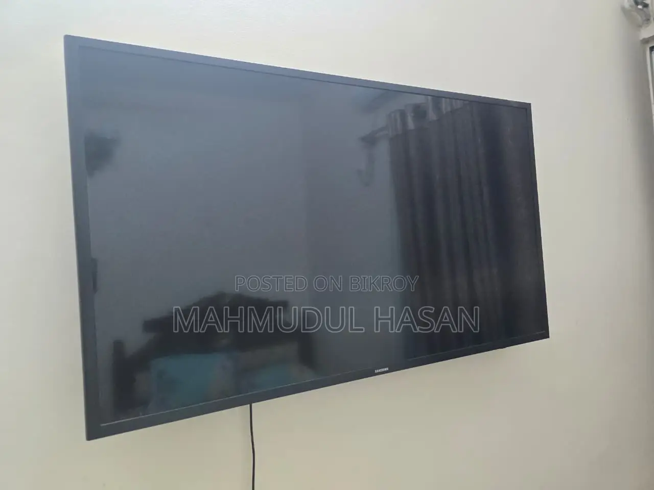 স্যামসাং ৪৩ ইঞ্চি স্মার্ট এলইডি টিভি (ব্যবহৃত - ভালো কন্ডিশন)