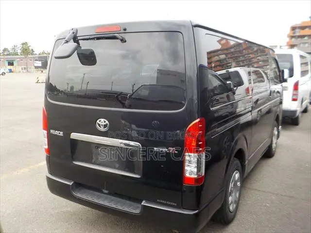 Toyota HiAce 2020 Black