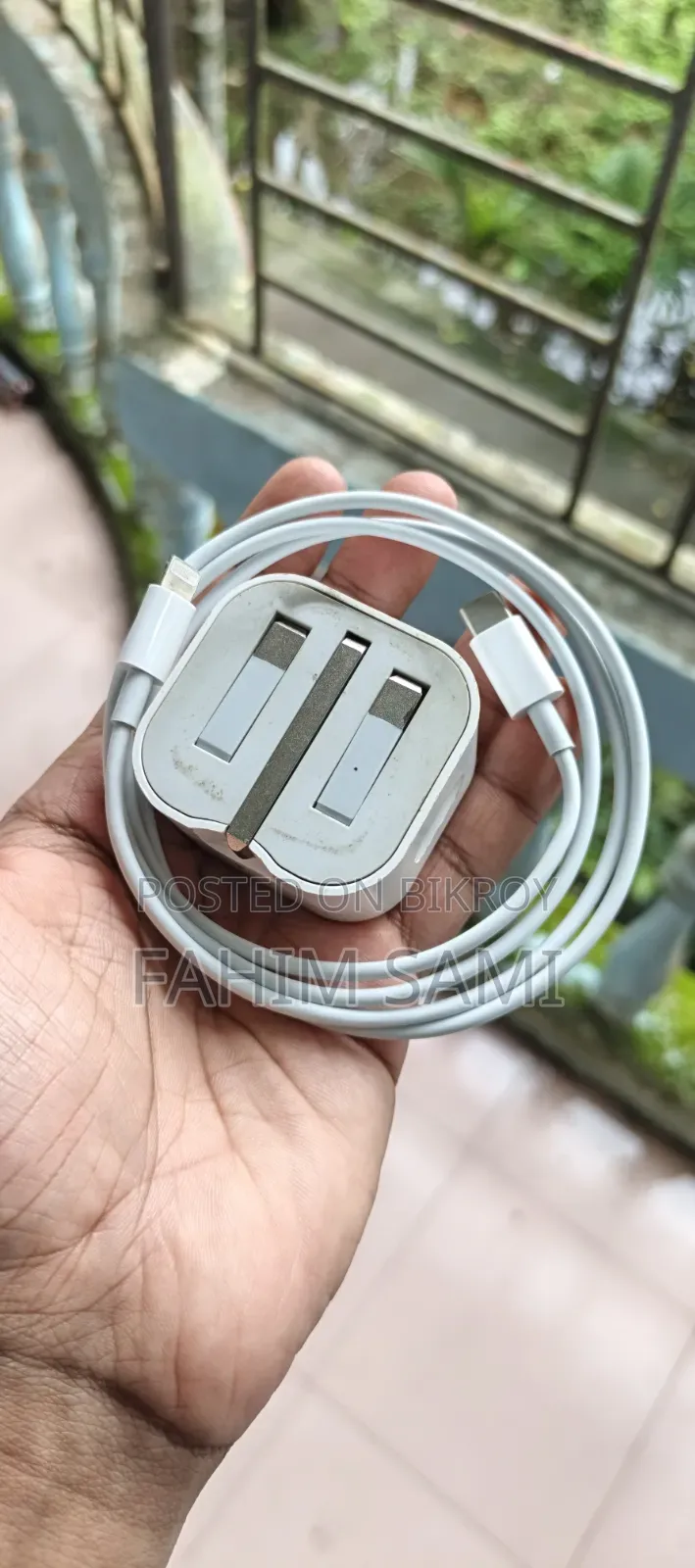 Apple 20W USB-C Power Adapter and Cable ( iPhone 13 Charger )