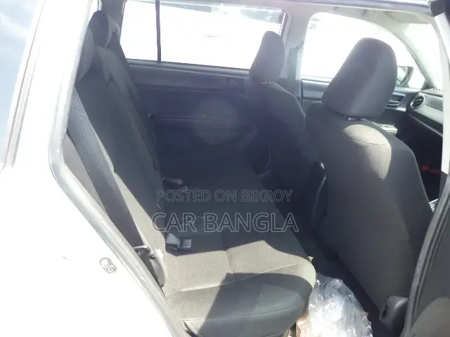Toyota Corolla Fielder 2021 Silver