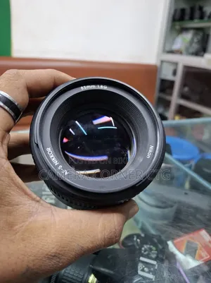 নিকন ৮৫ মিমি ১.৮ জি