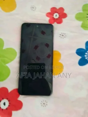 Vivo Y19 ১২৮ জিবি কালো