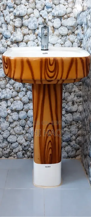 ২টি ব্যবহৃত ওয়াশ হ্যান্ড বেসিন বিক্রির জন্য
