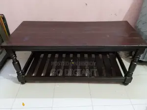 কাঠের সেন্টার টেবিল / টি টেবিল বিক্রি হবে