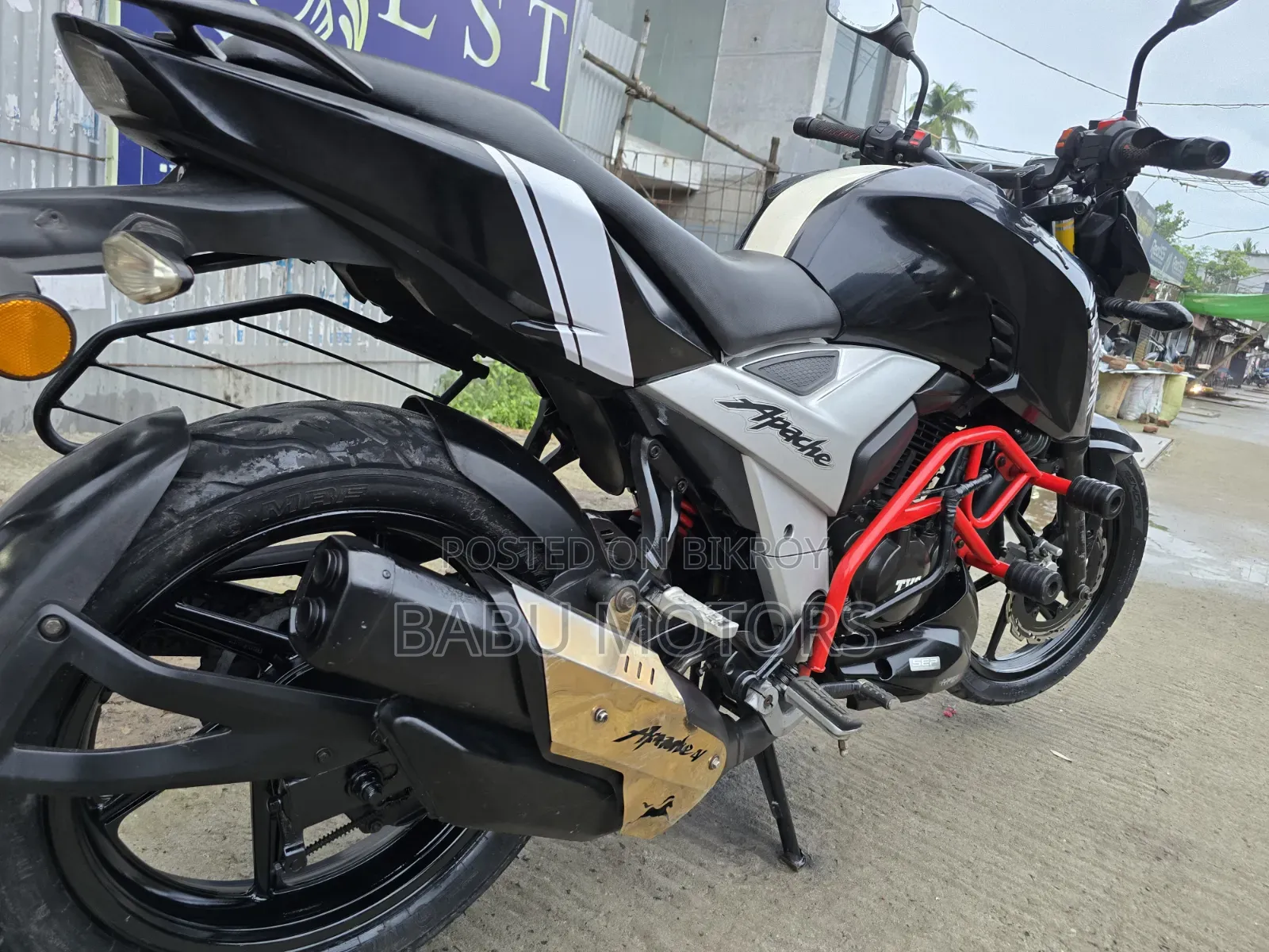 TVS Apache RTR 160 4V 2020 Black