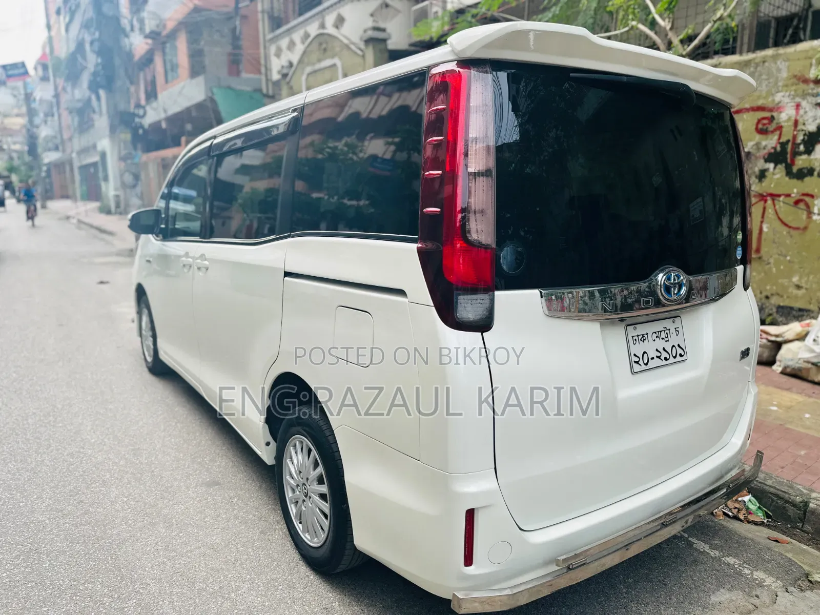 Toyota Noah 2016 Pearl