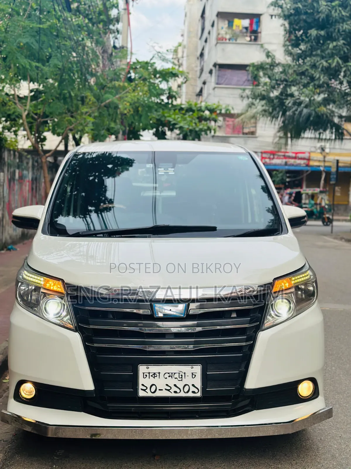 Toyota Noah 2016 Pearl