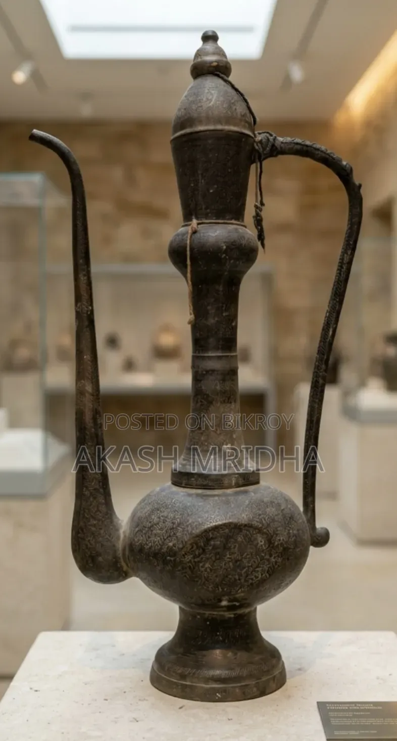 এন্টিক পিতলের নকশাদার আফতাবা/সুরাহী/আর্ট জগ(Antique Engraved Aftaba)