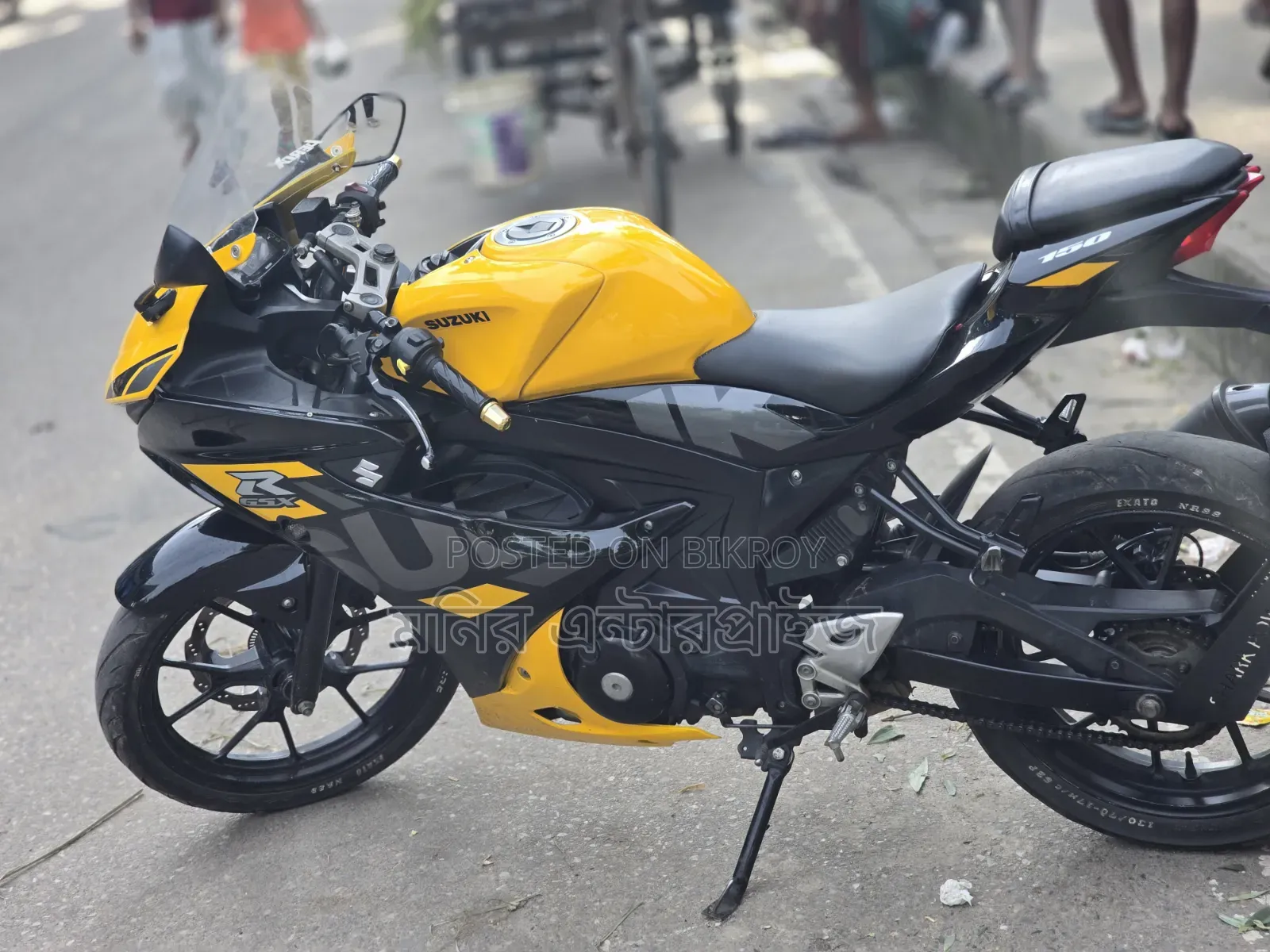 Suzuki GS 2023 Yellow