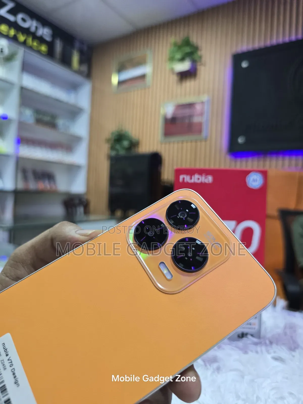 ZTE Nubia V70 Design 128 GB Orange