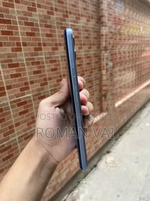 Tecno Pova 4 128 GB Silver