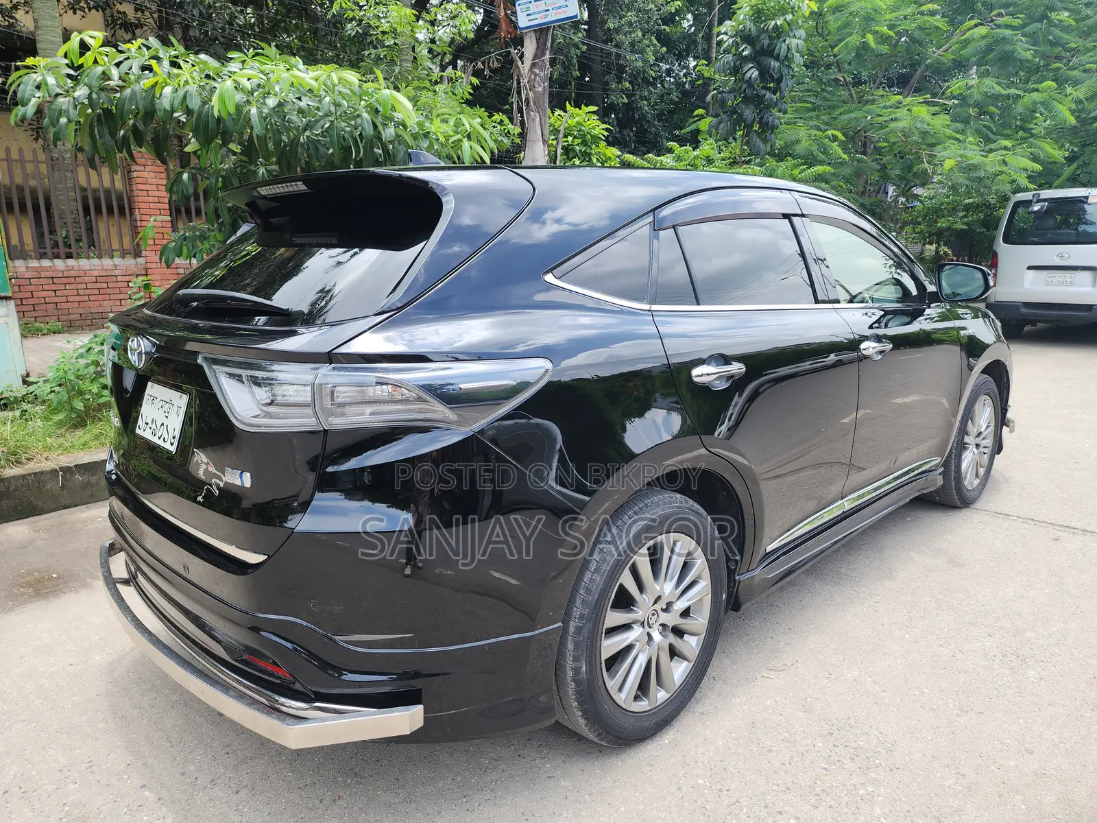Toyota Harrier Premium Advanced Package 2015 Black