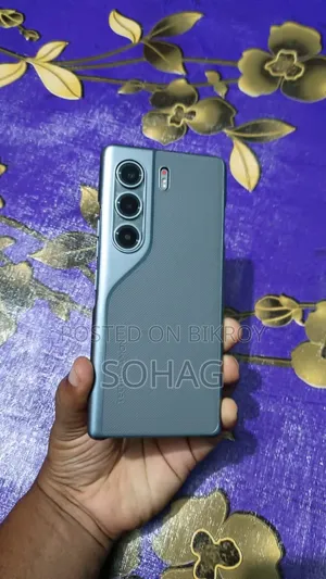 টেকনো ক্যামন ৪০ প্রো ৫জি ২৫৬ জিবি ব্ল্যাক