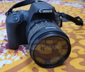 ক্যানন ডিএসএলআর ক্যামেরা ২০০ডি