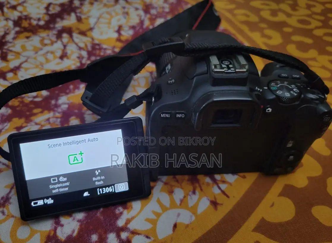 ক্যানন ডিএসএলআর ক্যামেরা ২০০ডি
