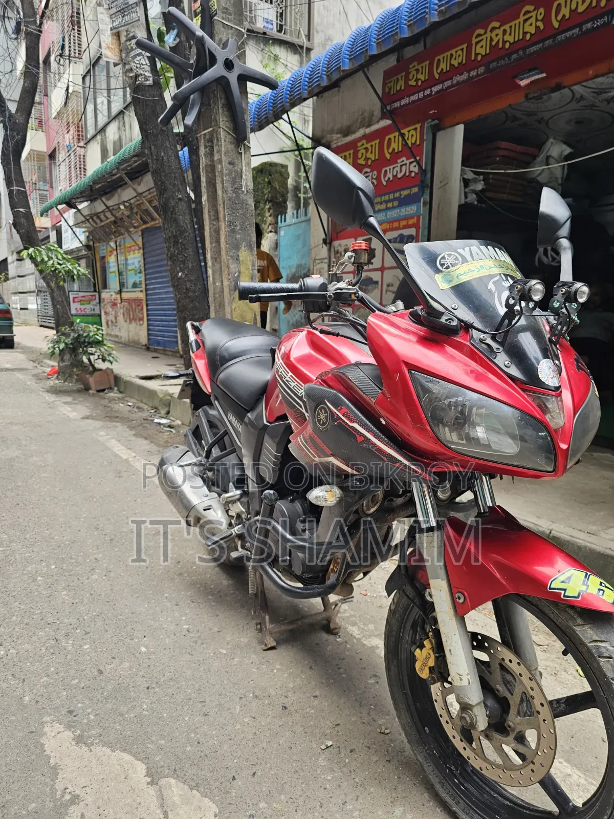 Yamaha YZF-R 2009 Red