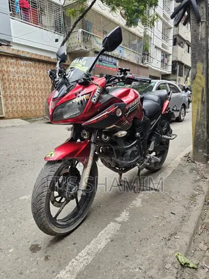 Yamaha YZF-R 2009 Red