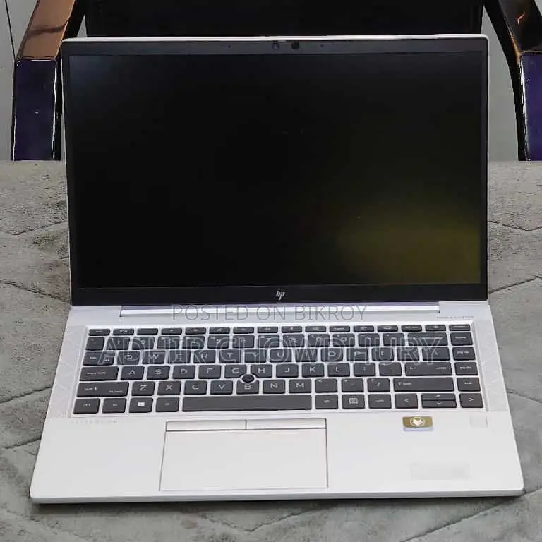 Laptop HP EliteBook 845 G8 16GB AMD Ryzen 5 SSD 500GB