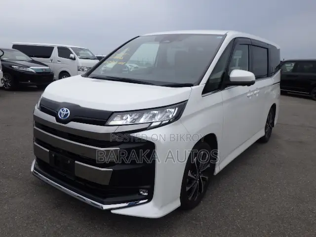 Toyota Noah 2023 Pearl