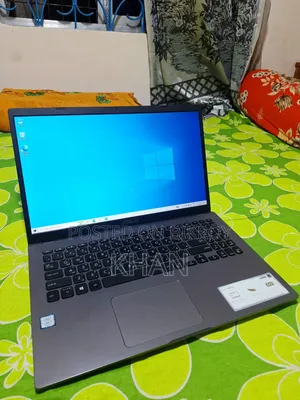 Laptop ASUS VivoBook X540SA 8GB Intel Core I5 SSD 256GB
