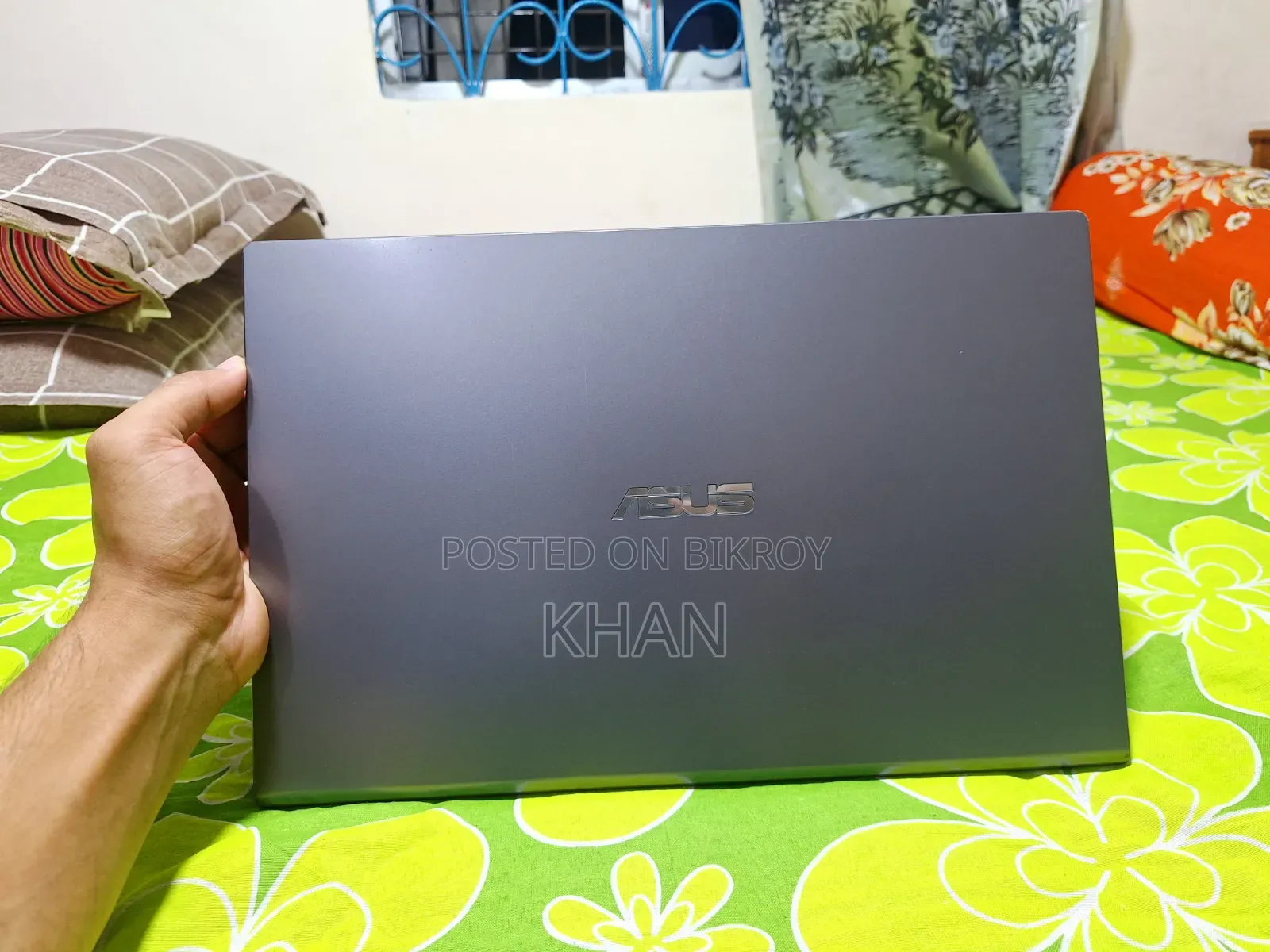 Laptop ASUS VivoBook X540SA 8GB Intel Core I5 SSD 256GB