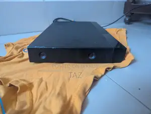 This Is a Black Samsung DVD Player, Likely a Model From the C-Series L