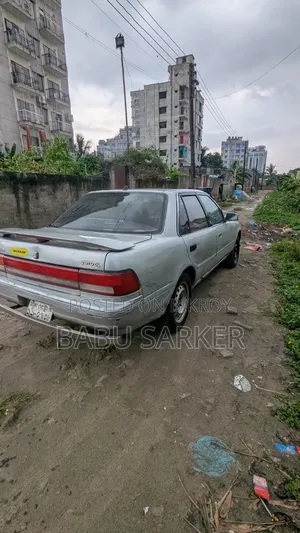 টয়োটা করোনা ১৯৮৯ সিলভার
