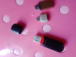 এডাটা পেনড্রাইভ ৬৪জিবি