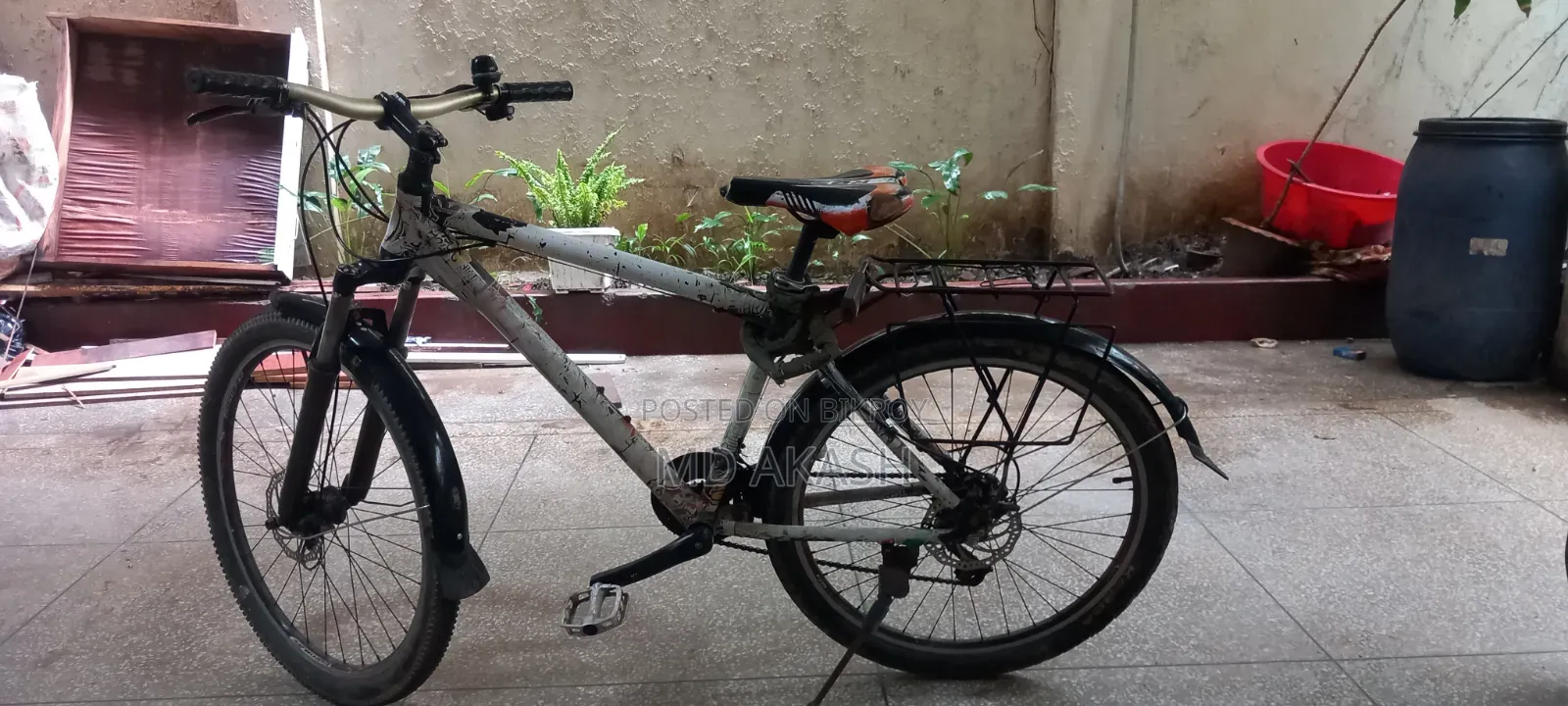 আমার টাকার প্রয়োজন তাই বেচে দিব