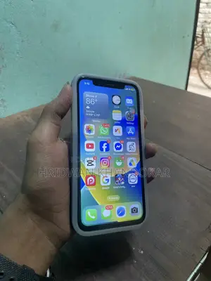 Apple iPhone X 64 GB White