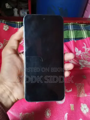 হেলিও ১০০ ২৫৬ জিবি সাদা