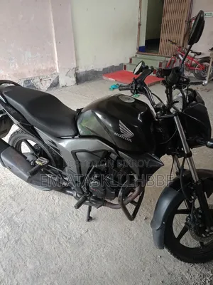 Honda CB 2017 Black
