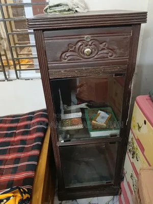 Bookshelll