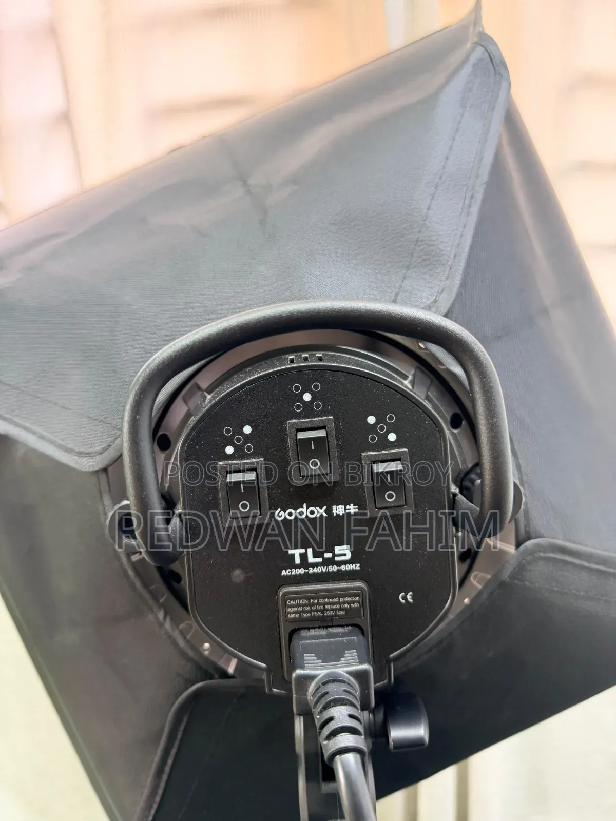 Godox TL5, Five Holder Light