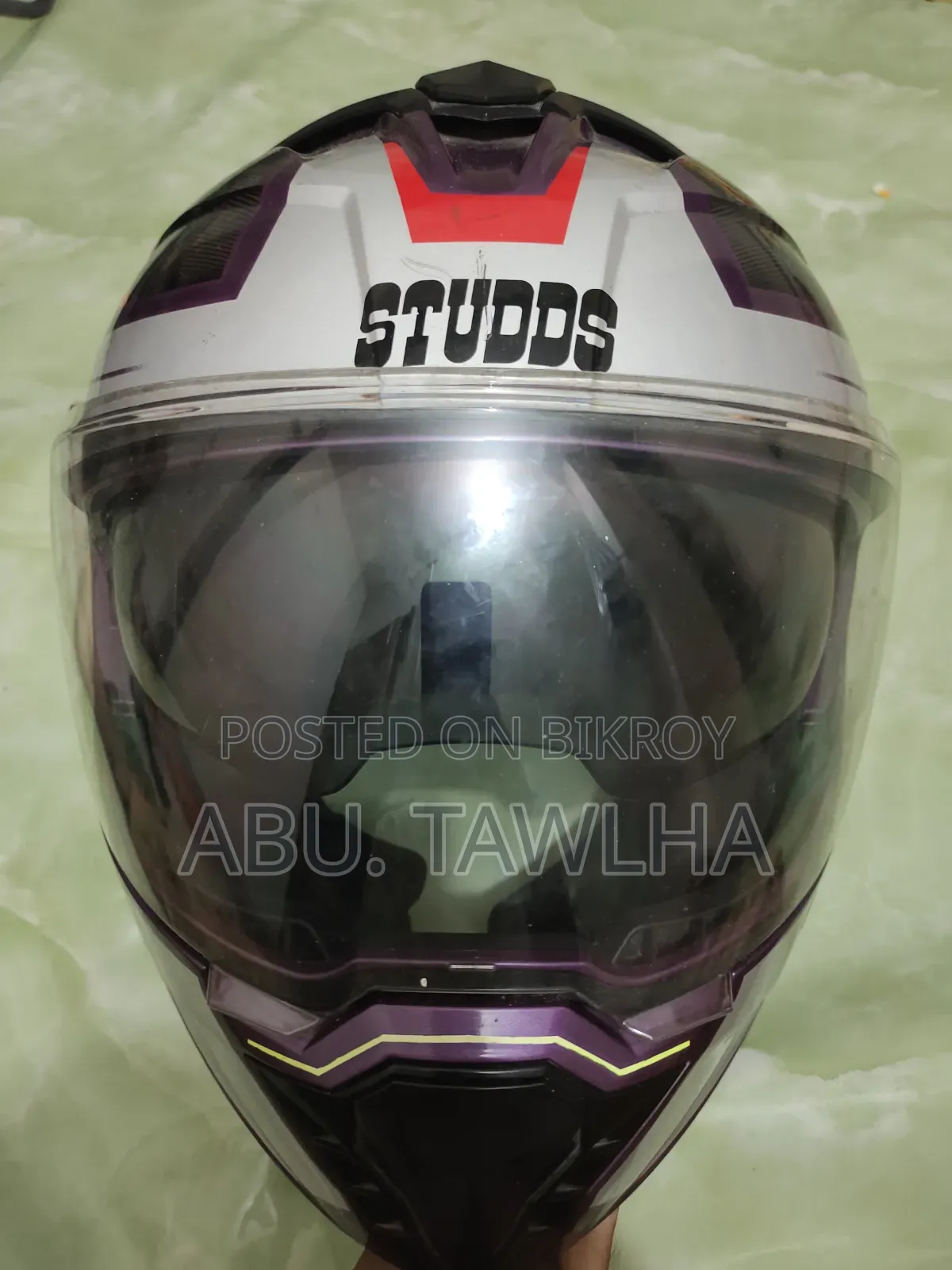 Helmet Studds Trooper looks like new, call if you want to take it.