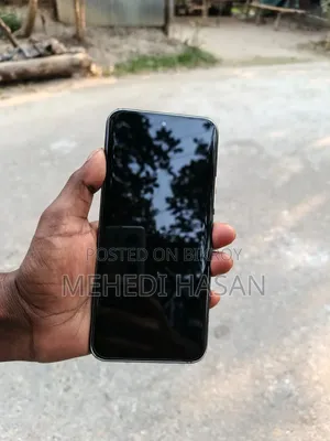 ইনফিনিক্স হট ৬০ প্রো প্লাস ২৫৬ জিবি সিলভার