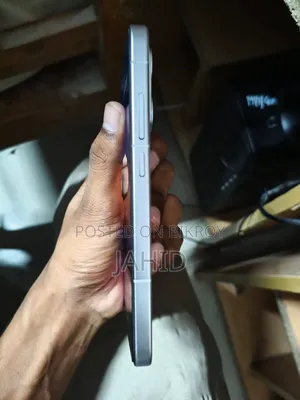 নতুন শাওমি রেডমি টার্বো ৪ প্রো ২৫৬ জিবি সাদা