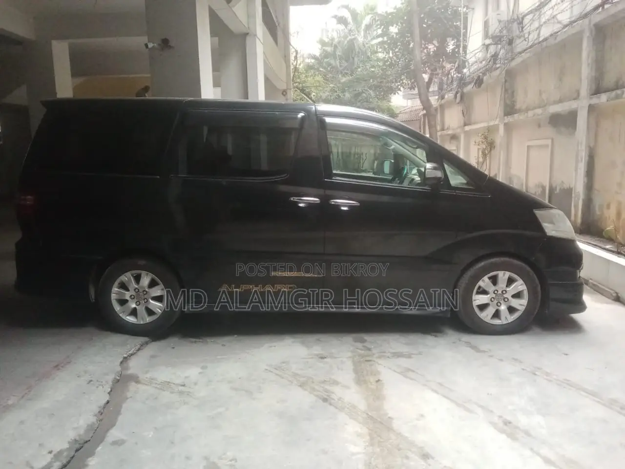 Toyota Alphard 2005 Black