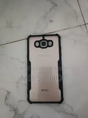 Samsung Galaxy J7 16 GB Gold