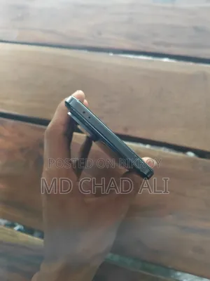 iQOO 256 GB Black