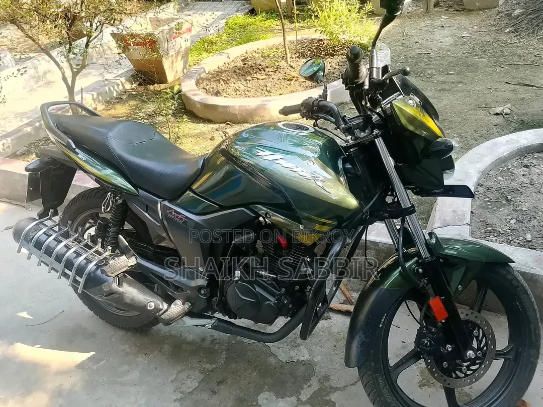 Hero Hunk 2024 Green